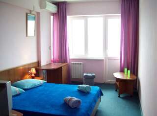 Гостиница Небеса Лазаревское Двухместный номер с 1 кроватью и балконом, вид на море-1